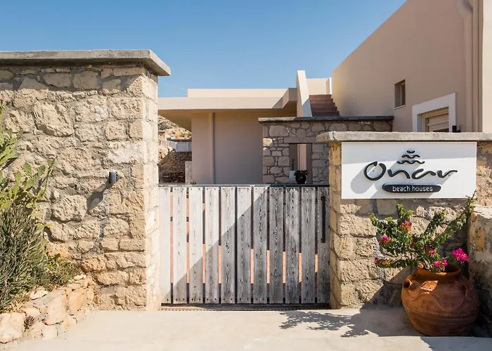 Onar Beach Houses